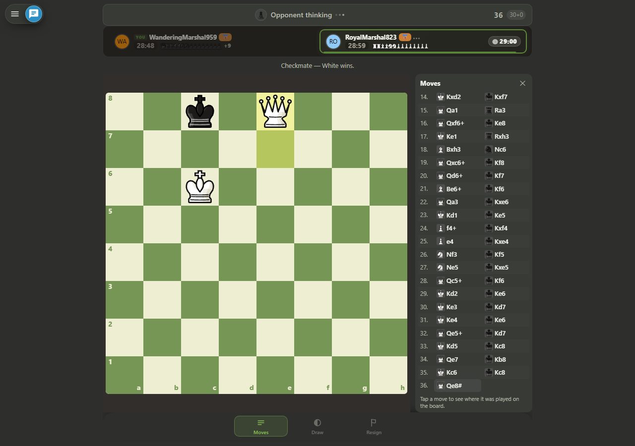 Échiquier montrant le mat à la dame : le roi noir est en c8, le roi blanc est en c6 directement en face, la dame blanche est en e8 donnant mat ; la bannière en haut affiche 'Checkmate — White wins' et la liste des coups se termine par 36. Qe8#.